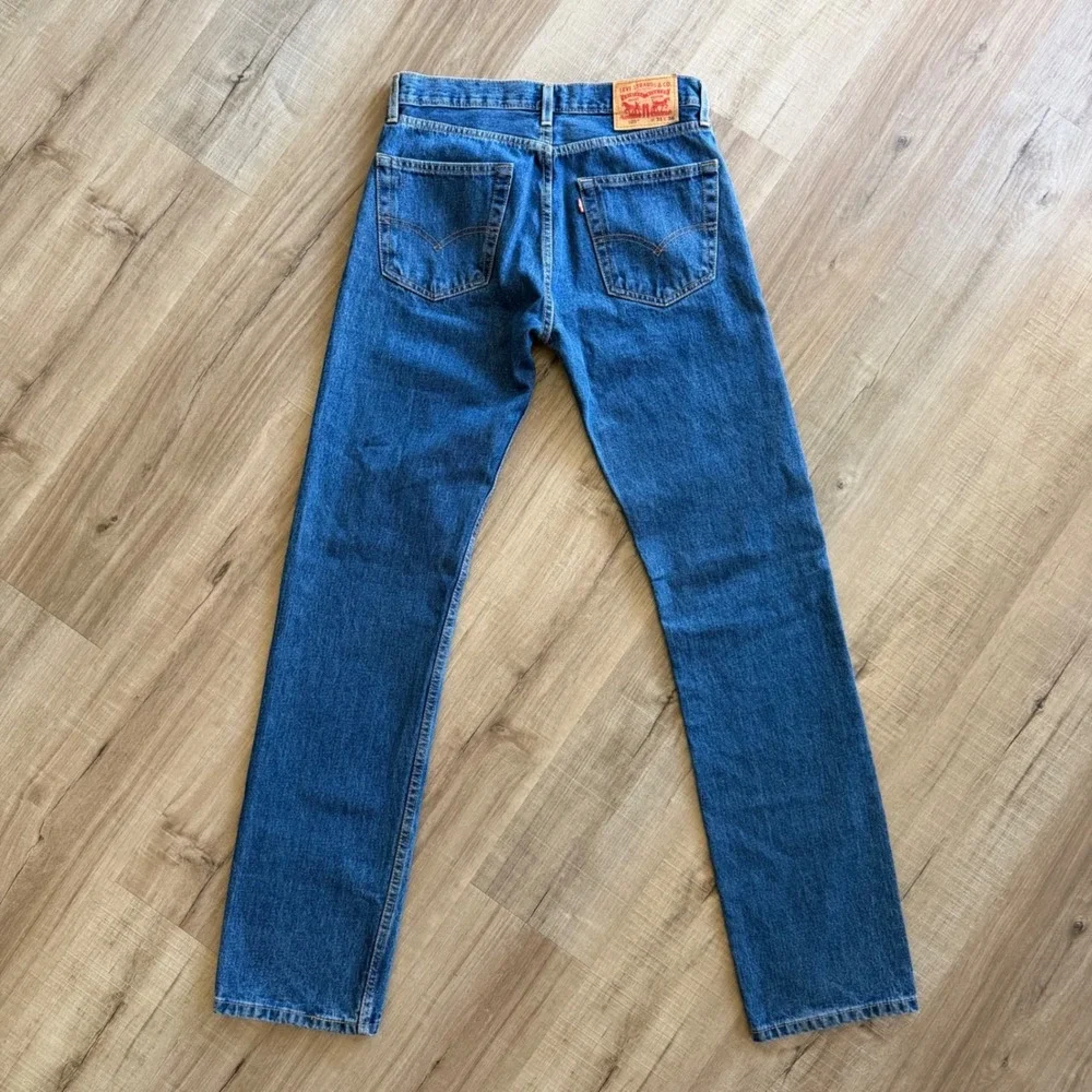 Levis 505 Regular Fit Straight Leg Jeans Medium Wash Blue 31x36 00505-4886